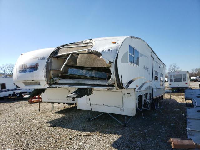 4YDF29F254G908133 - 2004 OUTB FIFTH WHEE WHITE photo 3