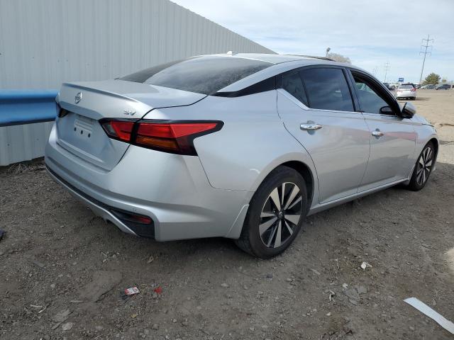 1N4BL4DV6KC216326 - 2019 NISSAN ALTIMA SV SILVER photo 3