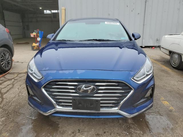 5NPE24AF4KH809789 - 2019 HYUNDAI SONATA SE BLUE photo 5