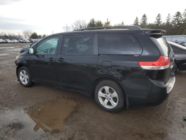 5TDKA3DC9DS016972 - 2013 TOYOTA SIENNA LE BLACK photo 2