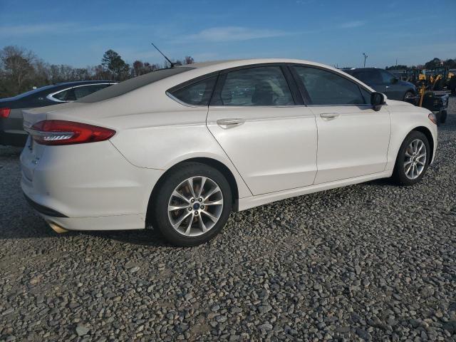 3FA6P0HD4HR353078 - 2017 FORD FUSION SE WHITE photo 3