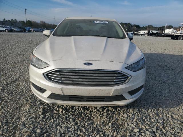 3FA6P0HD4HR353078 - 2017 FORD FUSION SE WHITE photo 5