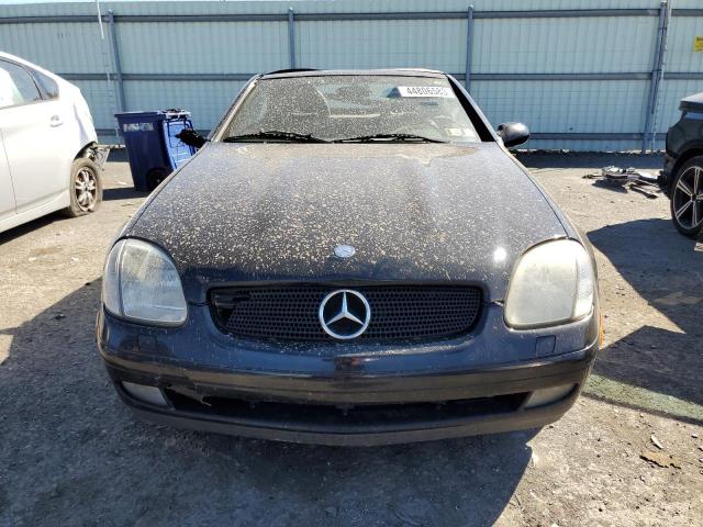 WDBKK47F1WF061205 - 1998 MERCEDES-BENZ SLK 230 KOMPRESSOR BLACK photo 5