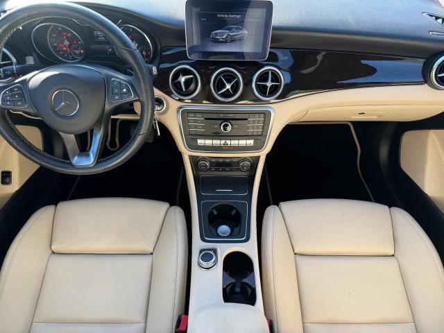 WDDSJ4EB4KN738662 - 2019 MERCEDES-BENZ CLA 250 თეთრი ფოტო 8
