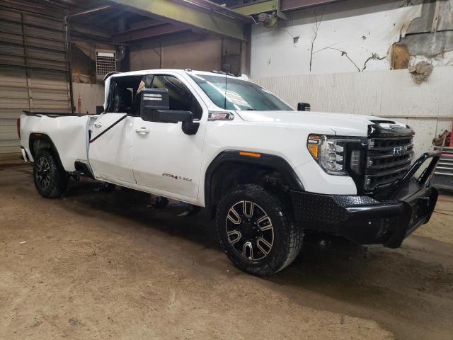 1GT49VEY0LF181881 - 2020 GMC SIERRA K3500 AT4 WHITE photo 4