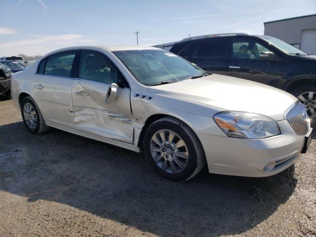 1G4HD5E1XAU106869 - 2010 BUICK LUCERNE CXL WHITE photo 4