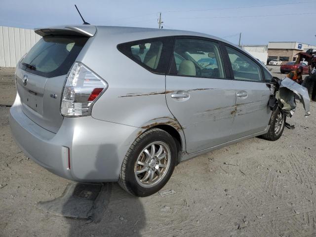 JTDZN3EUXD3213502 - 2013 TOYOTA PRIUS V SILVER photo 3