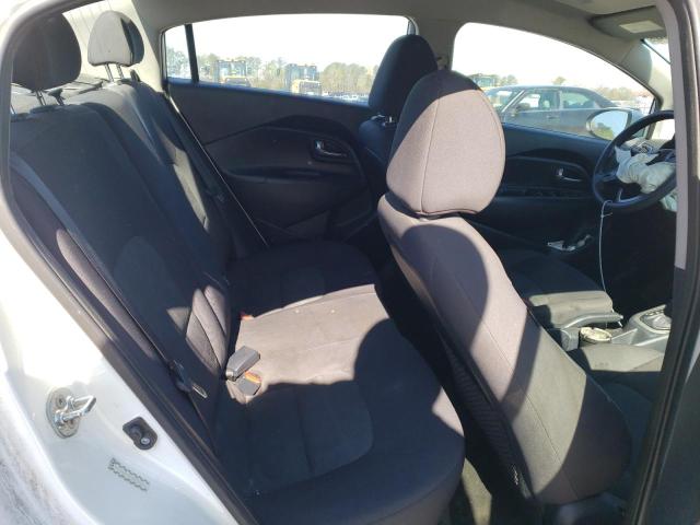 KNADM4A32G6688268 - 2016 KIA RIO LX WHITE photo 10