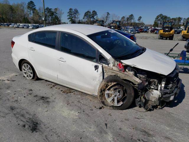 KNADM4A32G6688268 - 2016 KIA RIO LX WHITE photo 4