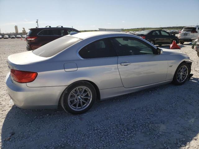 WBAKE5C52CE755749 - 2012 BMW 328 I SULEV SILVER photo 3