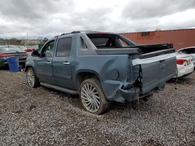 3GNMCEE06BG173333 - 2011 CHEVROLET AVALANCHE LS BLUE photo 2