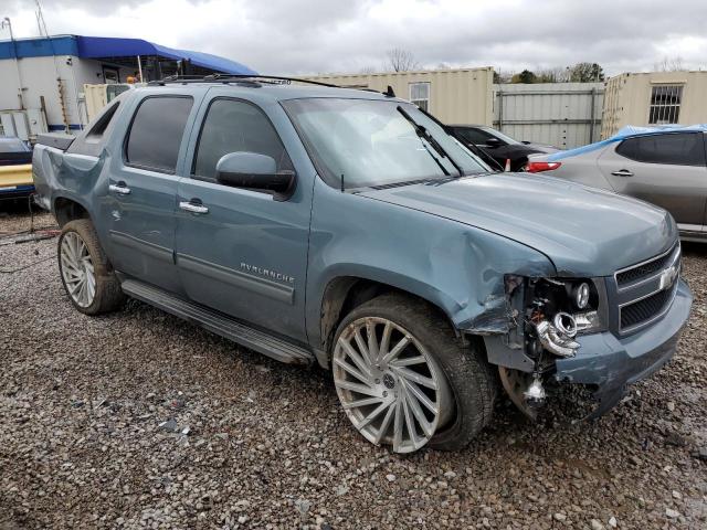 3GNMCEE06BG173333 - 2011 CHEVROLET AVALANCHE LS BLUE photo 4