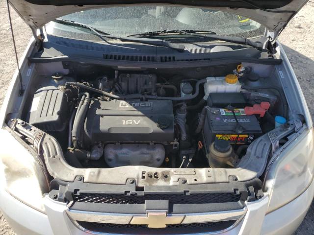 KL1TD56698B070985 - 2008 CHEVROLET AVEO BASE 银色 照片 11