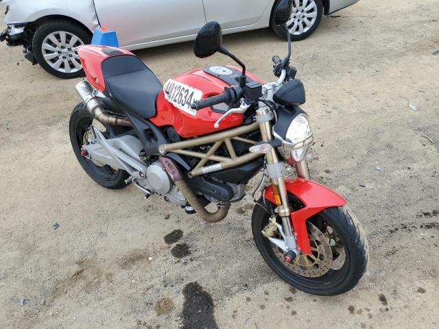 2013 DUCATI MONSTER 696, 