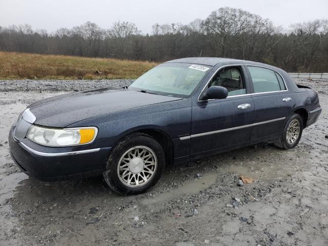 1999 LINCOLN TOWN CAR SIGNATURE, 