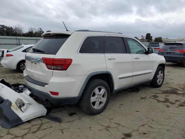 1J4RR4GG5BC574354 - 2011 JEEP GRAND CHER LAREDO WHITE photo 3