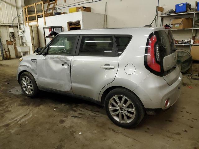 KNDJP3A53J7508841 - 2018 KIA SOUL + SILVER photo 2