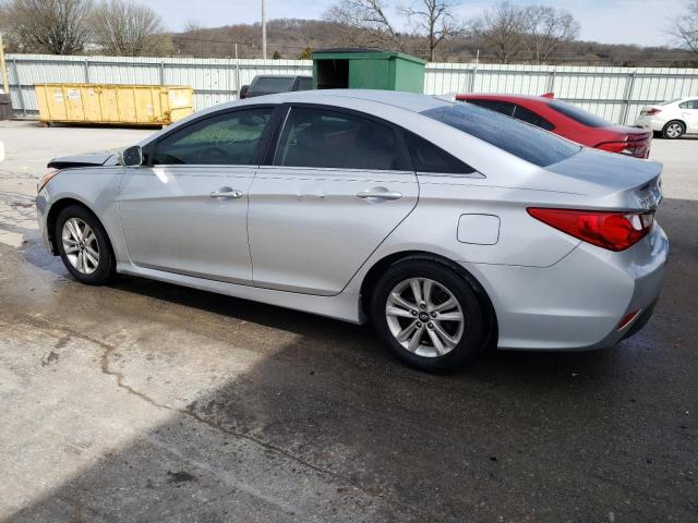 5NPEB4AC2EH911019 - 2014 HYUNDAI SONATA GLS SILVER photo 2