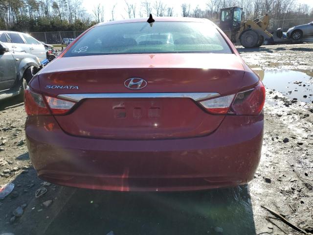 5NPEB4AC5BH239890 - 2011 HYUNDAI SONATA GLS RED photo 6