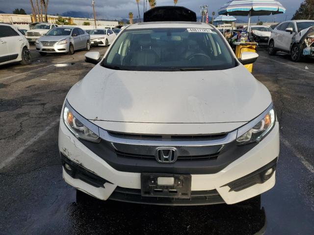 JHMFC1F75JX028721 - 2018 HONDA CIVIC EXL თეთრი ფოტო 5