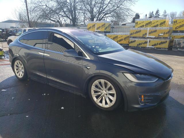 5YJXCBE28JF091047 - 2018 TESLA MODEL X CHARCOAL photo 4