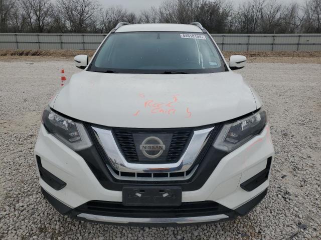 JN8AT2MT9HW152741 - 2017 NISSAN ROGUE S WHITE photo 5