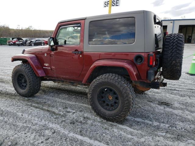 1J4FA54118L644845 - 2008 JEEP WRANGLER SAHARA BURGUNDY photo 2