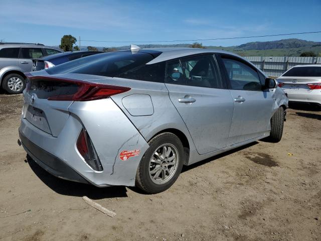 JTDKARFP5H3045962 - 2017 TOYOTA PRIUS PRIM 银色 照片 3