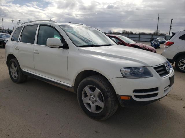 WVGZE77L87D002529 - 2007 VOLKSWAGEN TOUAREG V6 WHITE photo 4