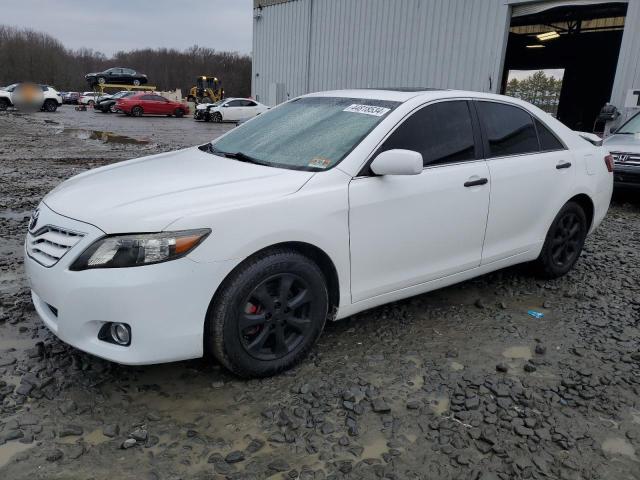 4T1BF3EK0BU622382 - 2011 TOYOTA CAMRY BASE WHITE photo 1