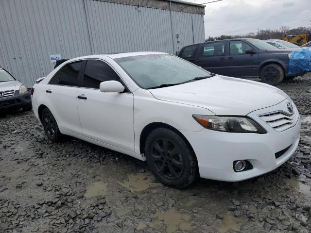 4T1BF3EK0BU622382 - 2011 TOYOTA CAMRY BASE WHITE photo 4