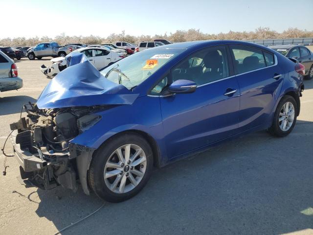 3KPFL4A76HE019160 - 2017 KIA FORTE LX BLUE photo 1