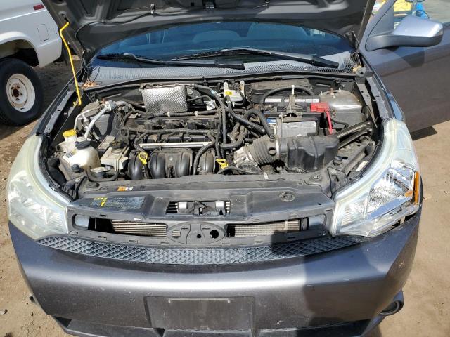 1FAHP37N29W199909 - 2009 FORD FOCUS SEL GRAY photo 11