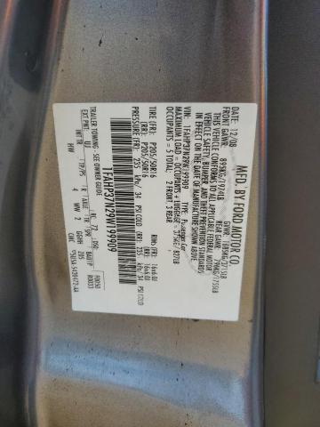 1FAHP37N29W199909 - 2009 FORD FOCUS SEL GRAY photo 12