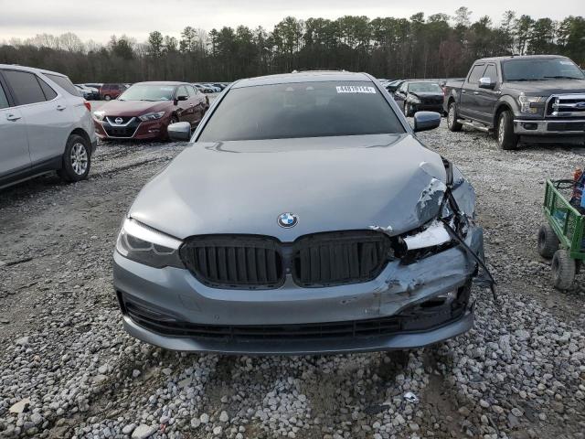 WBAJA7C52JWC74882 - 2018 BMW 530 XI GRAY photo 5