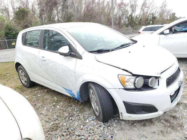 1G1JA6SH2E4133746 - 2014 CHEVROLET SONIC LS WHITE photo 4