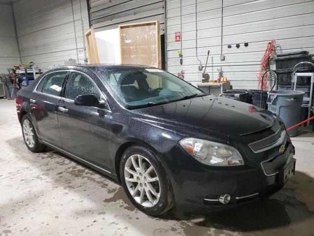 1G1ZE5E70BF109174 - 2011 CHEVROLET MALIBU LTZ შავი ფოტო 4