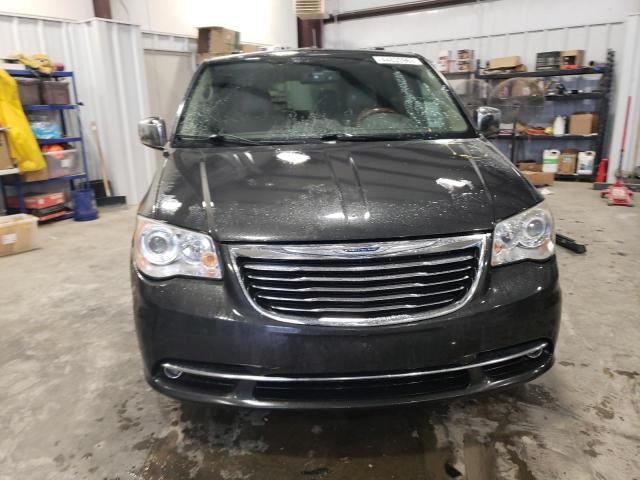 2C4RC1GG4CR200672 - 2012 CHRYSLER TOWN & COU LIMITED CHARCOAL photo 5