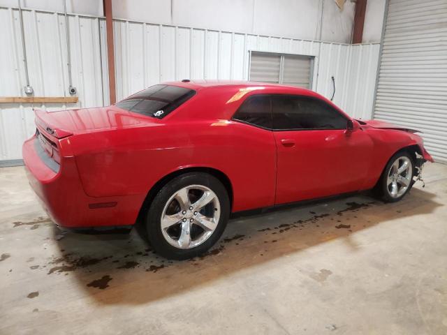 2C3CDYAGXCH131128 - 2012 DODGE CHALLENGER SXT RED photo 3