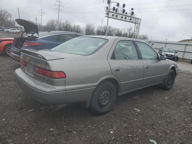 4T1BG22K4VU143589 - 1997 TOYOTA CAMRY CE GOLD photo 3