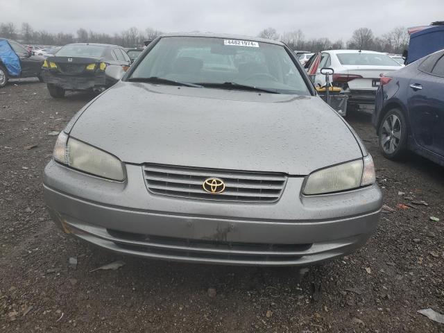 4T1BG22K4VU143589 - 1997 TOYOTA CAMRY CE GOLD photo 5