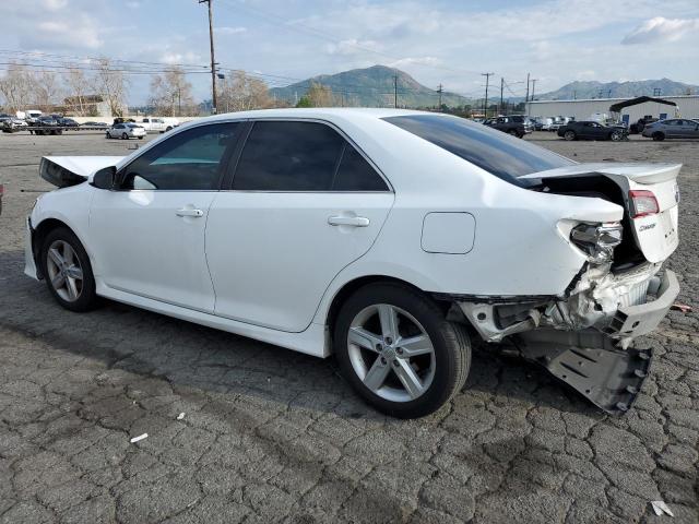 4T1BF1FK0EU411027 - 2014 TOYOTA CAMRY L WHITE photo 2