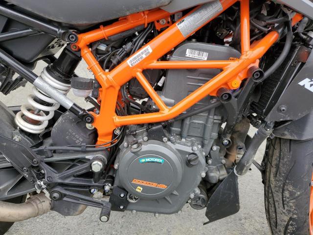 MD2JPJ403NC263423 - 2022 KTM 390 DUKE BLACK photo 7