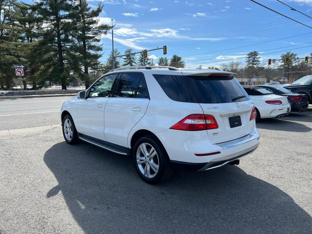 4JGDA5HB1FA578463 - 2015 MERCEDES-BENZ ML 350 4MATIC WHITE photo 4