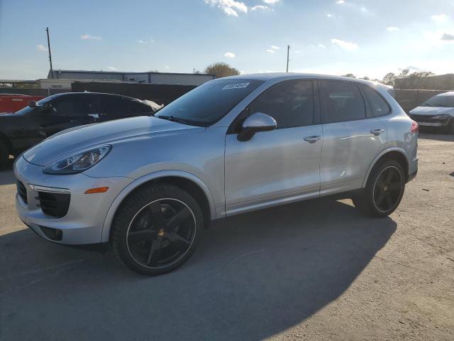 2017 PORSCHE CAYENNE, 