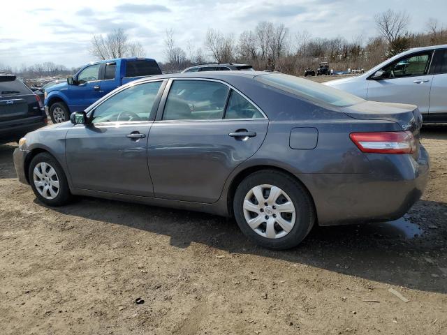 4T4BF3EKXBR116600 - 2011 TOYOTA CAMRY BASE GRAY photo 2