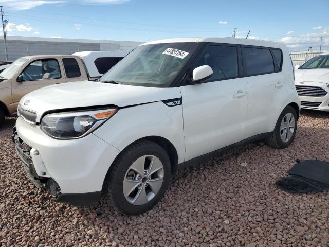 KNDJN2A28G7392731 - 2016 KIA SOUL WHITE photo 1