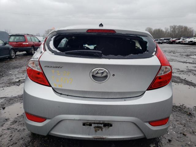 KMHCT5AEXFU213787 - 2015 HYUNDAI ACCENT GS SILVER photo 6