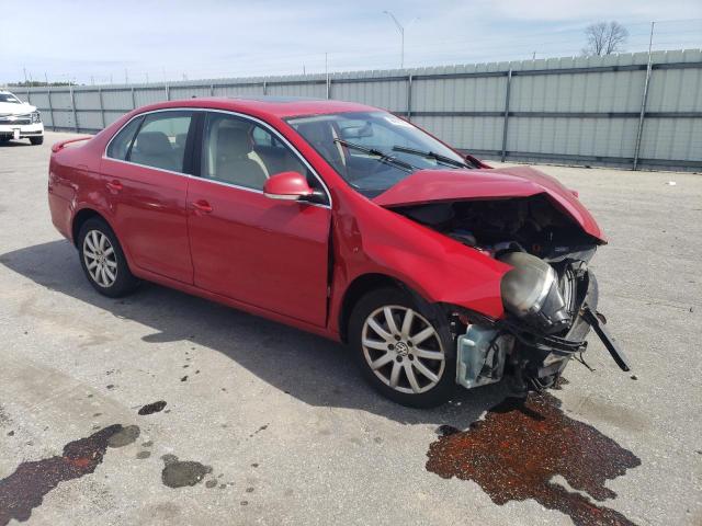 3VWBJ71K77M137181 - 2007 VOLKSWAGEN JETTA 2.0T OPTION PACKAGE 1 RED photo 4