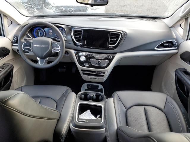 2C4RC1BGXRR129199 - 2024 CHRYSLER PACIFICA TOURING L SILVER photo 8